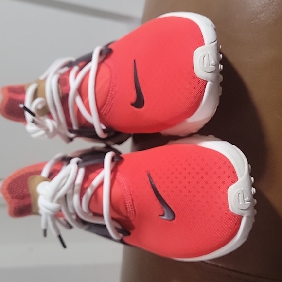 Nike React - Picture 5 of 5